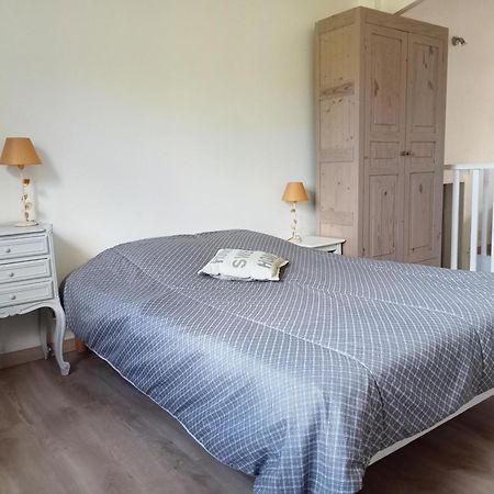 Bed and Breakfast Chez Cecile Et Jean-No Gan Exterior foto